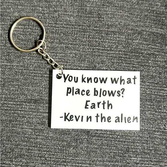Alien Keychain - Picture 2 of 2
